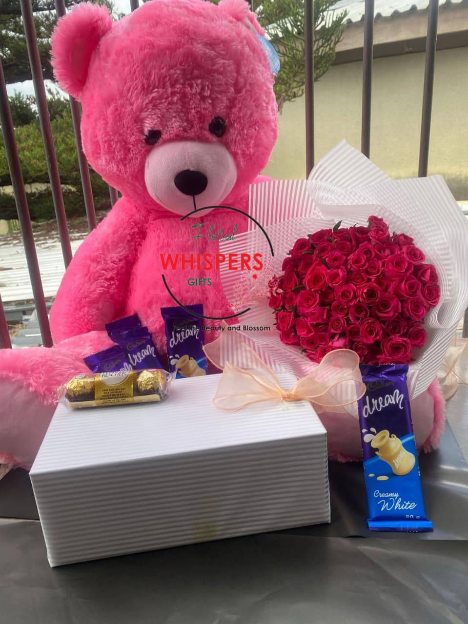 WarmHugs Gift Hamper - Gift hampers Kenya, Nairobi CBD | Whispers Floral Gifts