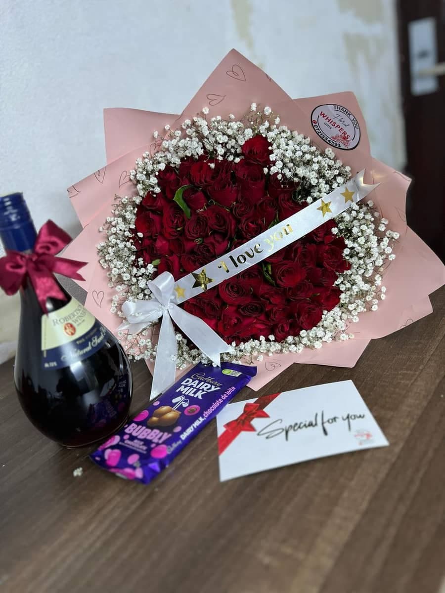 Deluxe Gift set - Premium flower delivery Nairobi CBD, Westlands, Karen | Whispers Floral Gifts