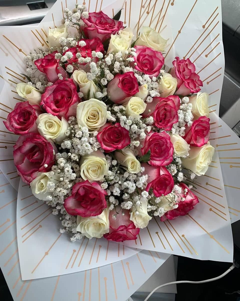 Leon Sweet Blooms - Premium flower delivery Nairobi CBD, Westlands, Karen | Whispers Floral Gifts